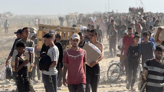 Puluhan Warga Gaza Tewas dalam Serangan Israel, Banyak saat Menunggu Bantuan