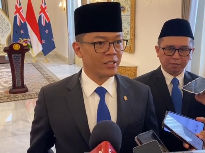 Pesawat Tak Bisa Lintasi Iran, Evakuasi 380 WNI Akan Melalui Jalur Darat