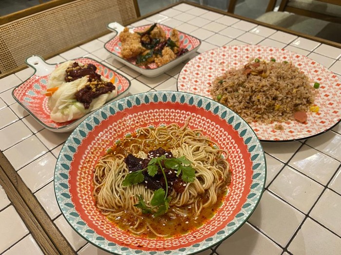 Rekomendasi 5 Resto Oriental Kekinian di Jakarta: Nikmati Chinese Food dan Taiwan Halal!