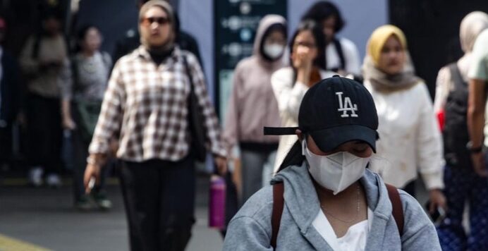 Waspada! Kemenkes Ingatkan Tren Peningkatan Kasus 'Flu-COVID' dan ISPA di Tengah Transisi Musim