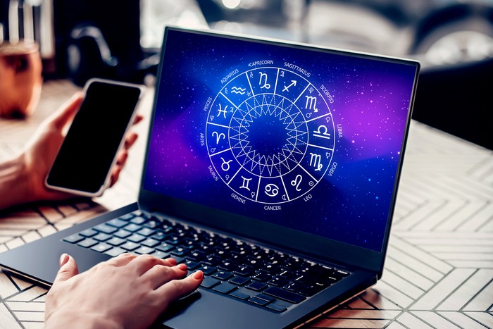Horoskop Hari Ini, 17 Oktober 2025: Fokus Cancer Diuji, Leo Harus Waspada di Tengah Ketenangan
