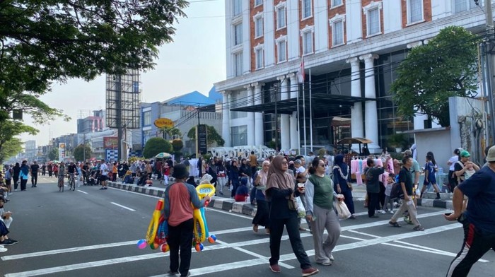 Tren Kuliner Sehat di Tengah Ramainya CFD Depok: Pencarian Jajanan Kukusan oleh Generasi Z